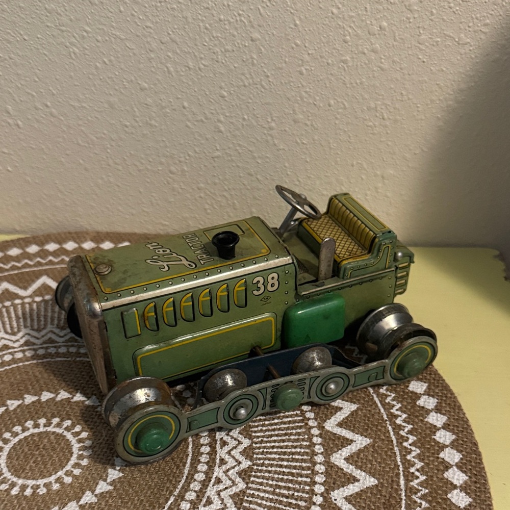 Vintage Lion Green Toy Metal Tractor